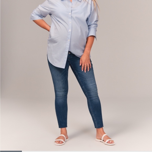 Abercrombie & Fitch maternity jeans - Picture 2 of 5